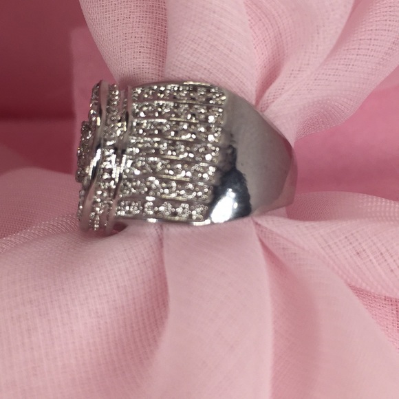 CZ’S in Silver Tone Setting - Picture 2 of 3
